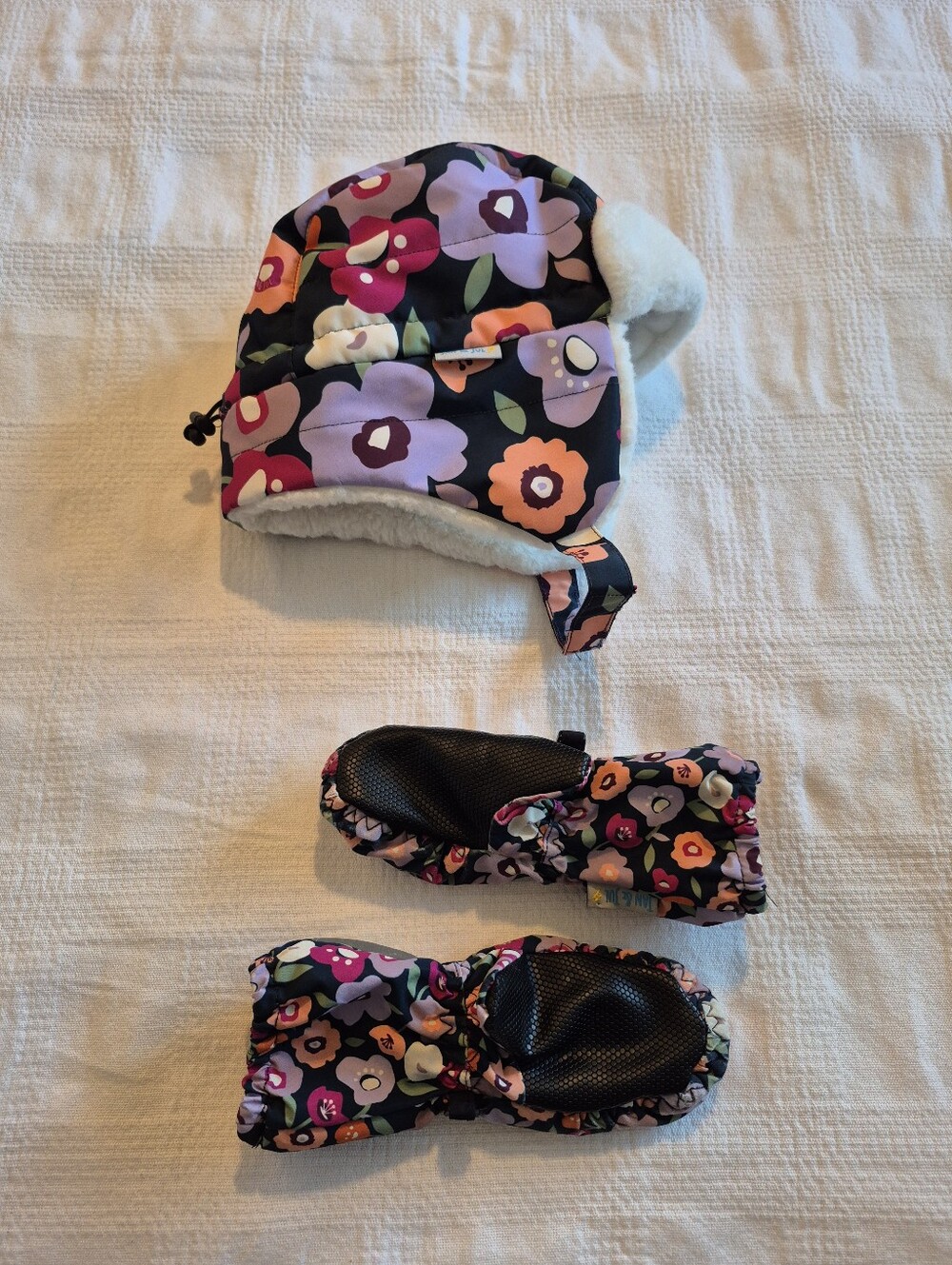 Jan & Jul trapper hat M 6-24M & mitts XS 0-2 Years floral design VGUC
